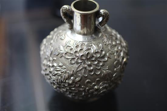 Six late 19th/early 20th century Chinese silver items,
